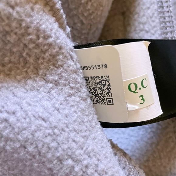 The North Face Women’s Cragmont Fleece Coat In Minimal Grey - Picture 7 of 11